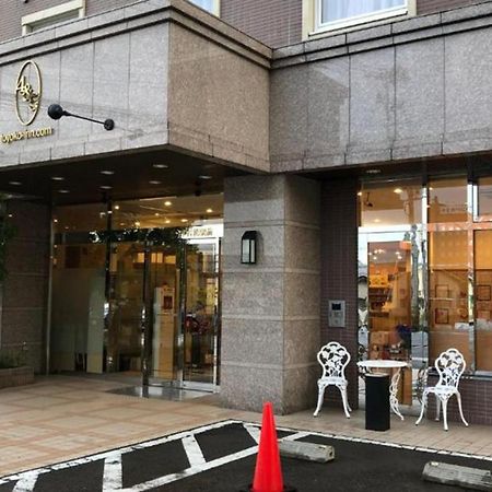Toyoko Inn Aizuwakamatsu Ekimae Екстер'єр фото