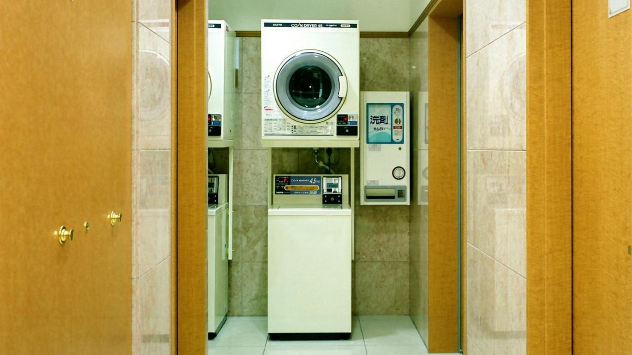 Toyoko Inn Aizuwakamatsu Ekimae Екстер'єр фото