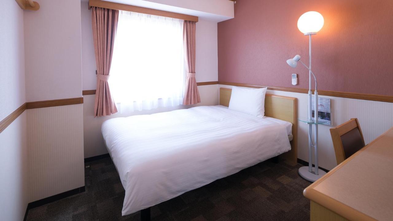 Toyoko Inn Aizuwakamatsu Ekimae Екстер'єр фото