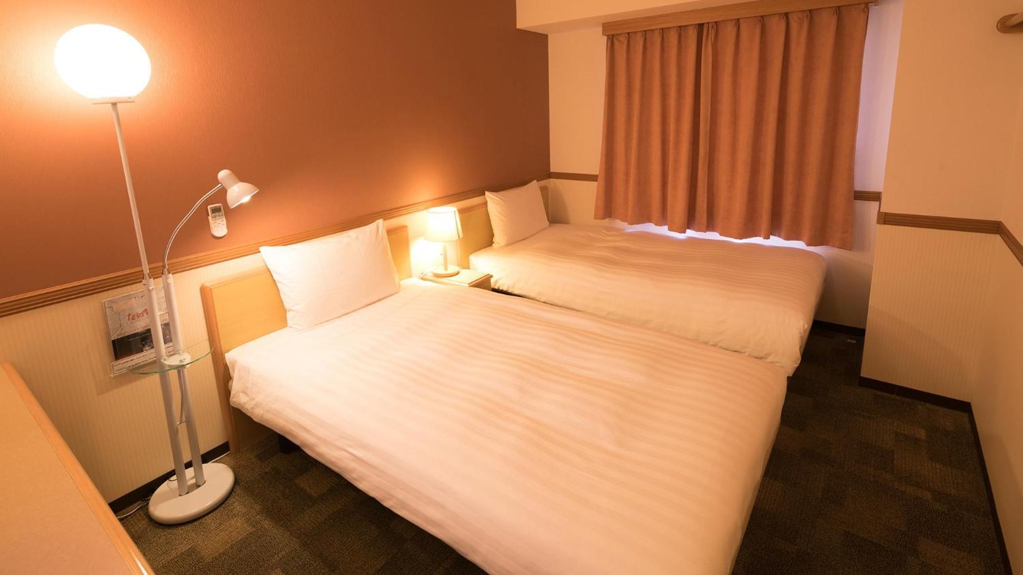 Toyoko Inn Aizuwakamatsu Ekimae Номер фото
