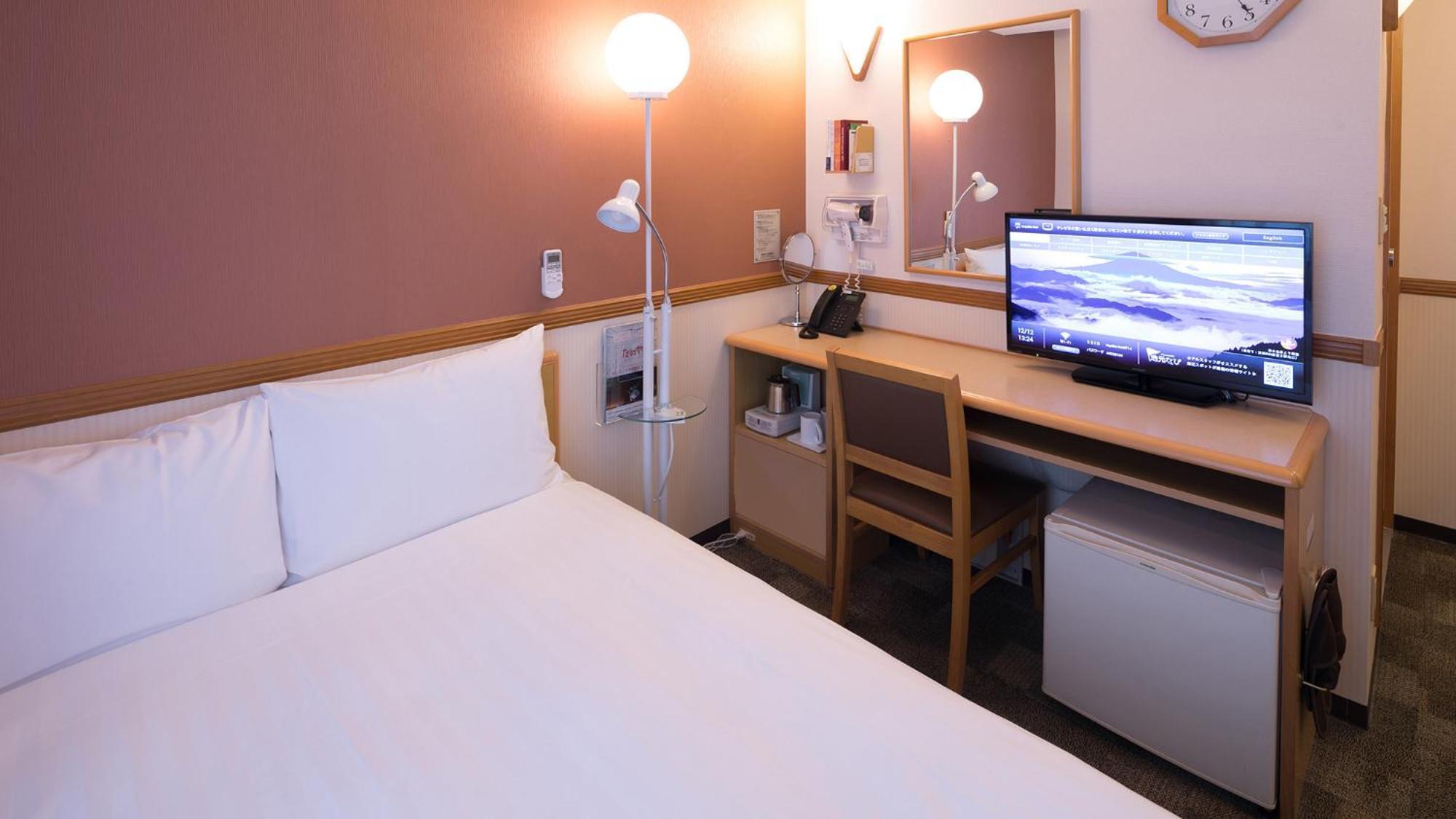 Toyoko Inn Aizuwakamatsu Ekimae Номер фото