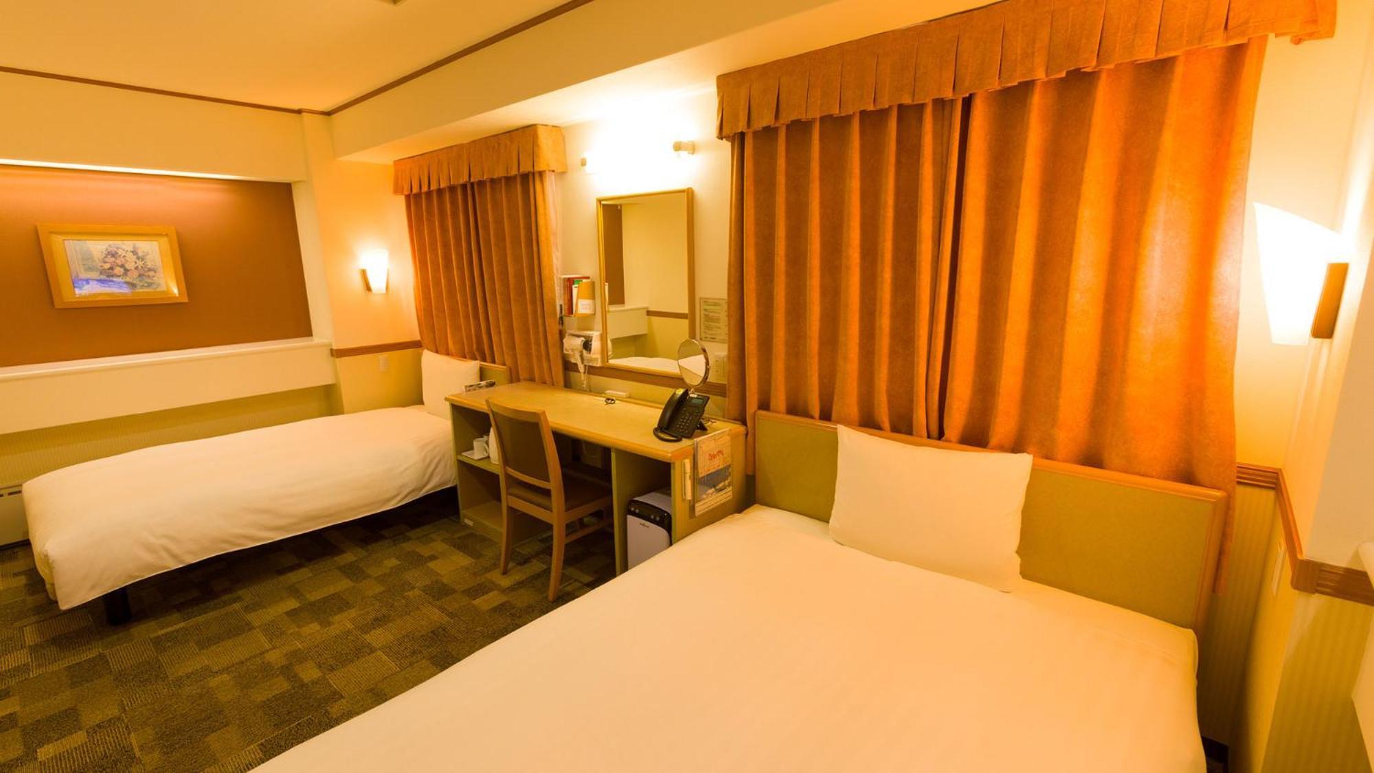 Toyoko Inn Aizuwakamatsu Ekimae Номер фото