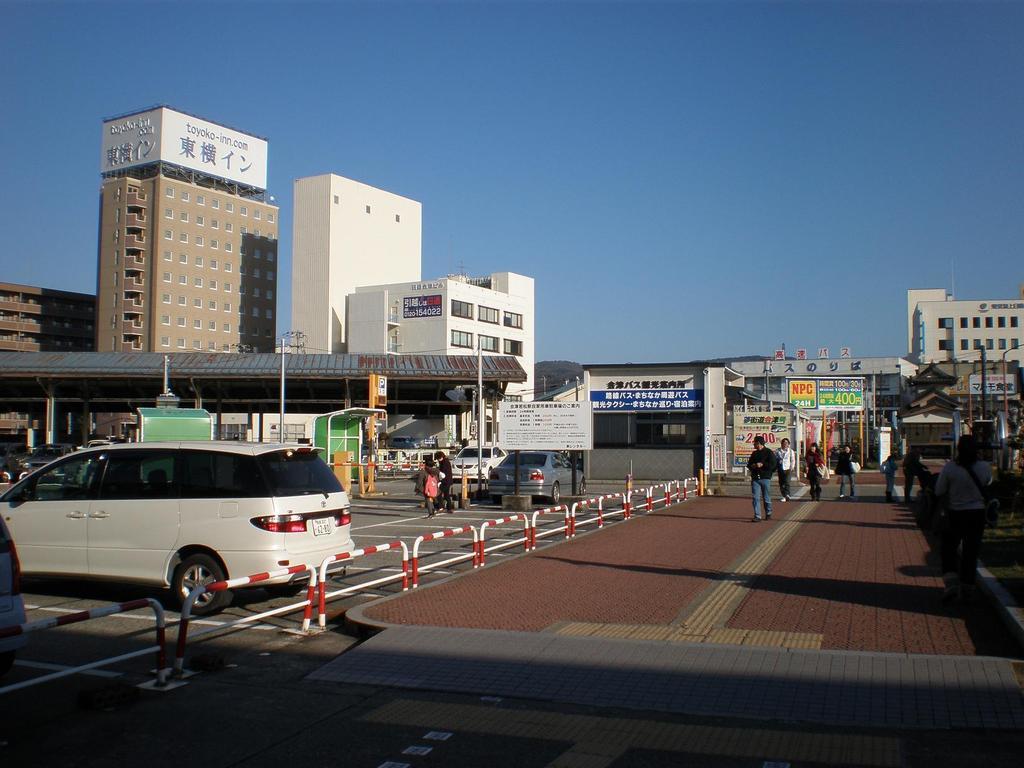 Toyoko Inn Aizuwakamatsu Ekimae Екстер'єр фото